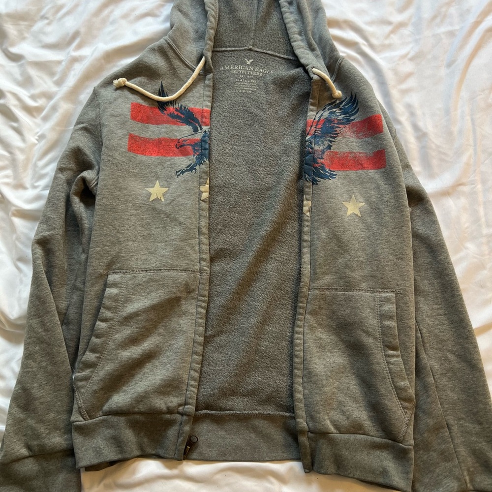 American Eagle Outfitters Classic Gray Hoodie